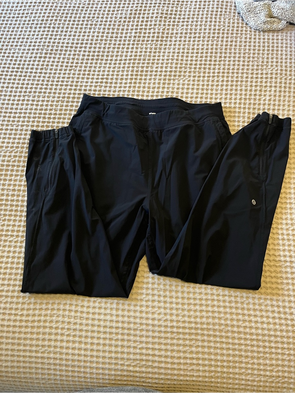 Lululemon Black Jogger Pants